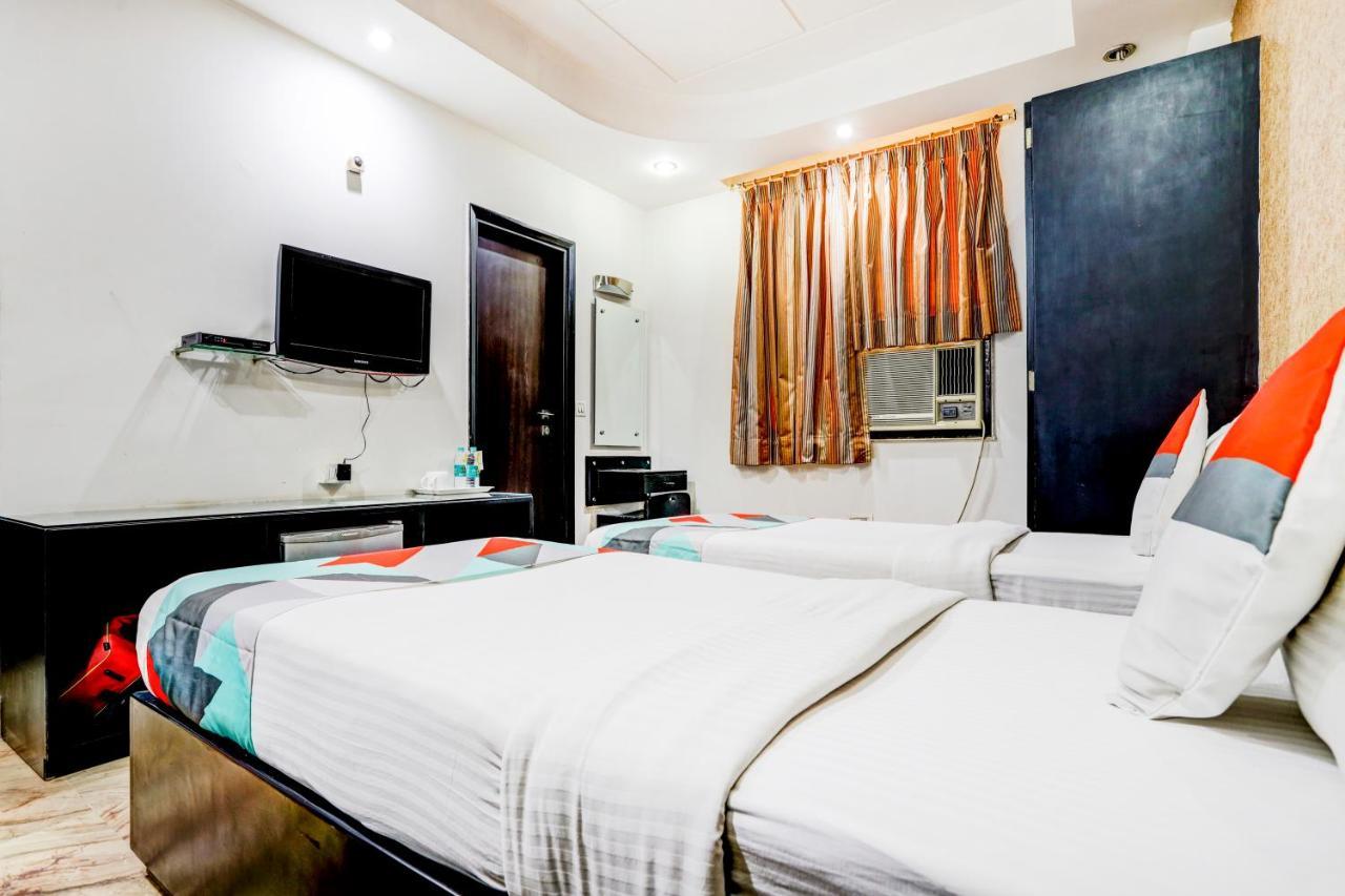 Fabexpress Jeniffer Inn Delhi  Exterior photo